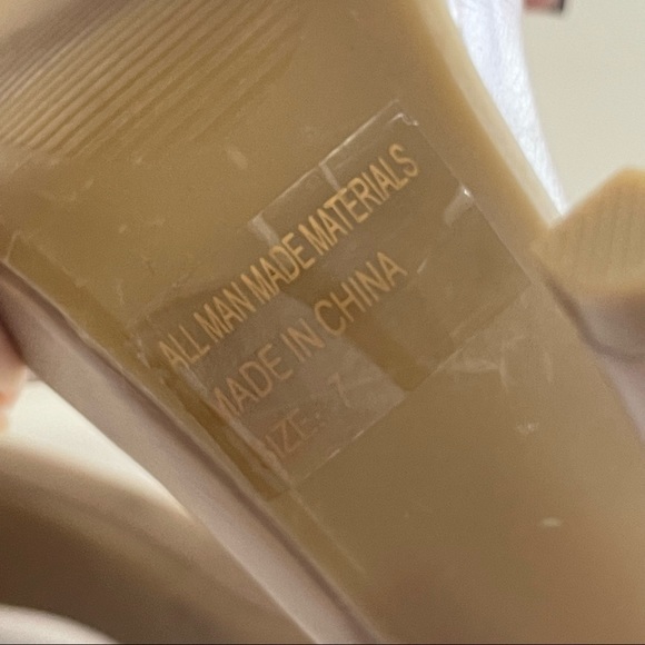 New Wild Diva Heels #7 - Picture 3 of 8